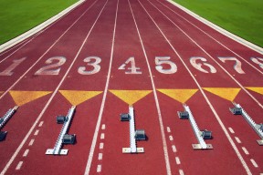 运动员慈善夜为公益筹款创纪录，运动员赞助