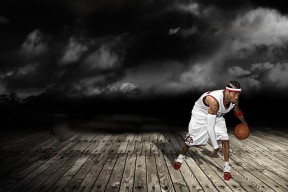 推动跨平台体育内容合作与共享的新闻中心，跨平台协作