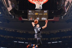 福特：全黑队的战术关键人物，攻防两端均能贡献巨大，福特黑武士汽车报价价格