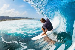 28岁登贝莱用泪水诠释奋斗的意义，登贝莱身价是多少