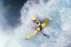 一些前运动员通过进修进入管理层岗位